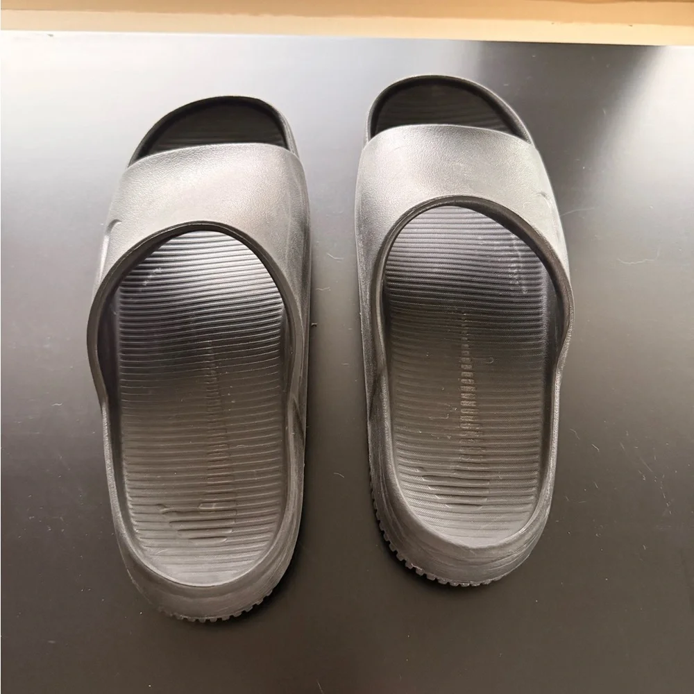 Nike Men Calm Slides - Picture 4 of 6